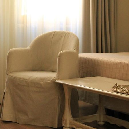 Hotel Touring 리보르노 외부 사진